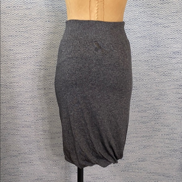 lululemon Boulevard Bliss Skirt - Heather grey - Picture 5 of 9